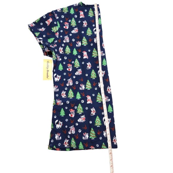 NEW Two Christmas Scrub Tops Red and Blue with Christmas Tree Cats Dogs Sz M - Picture 15 of 16